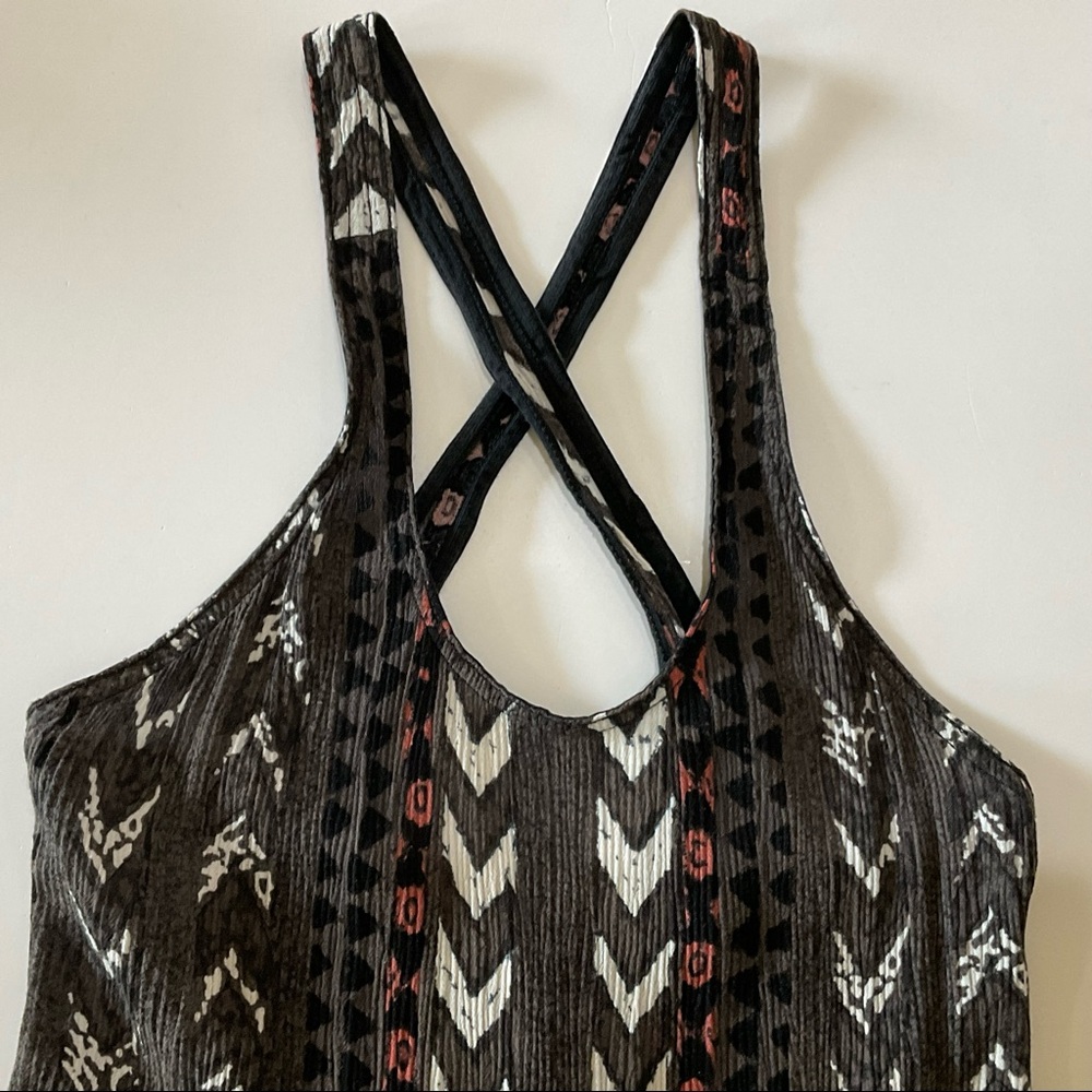 Aritzia Wilfred Knit Sleeveless Mini Dress Aztec Print Size S - Picture 3 of 12